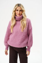 Sweter moherowy z golfem Reverie