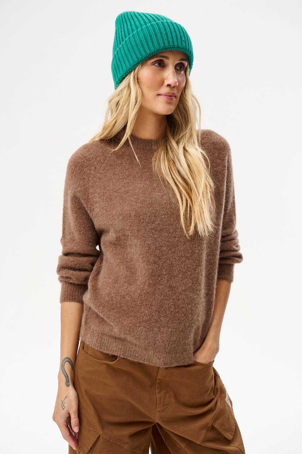 Sweter Caramel Muse