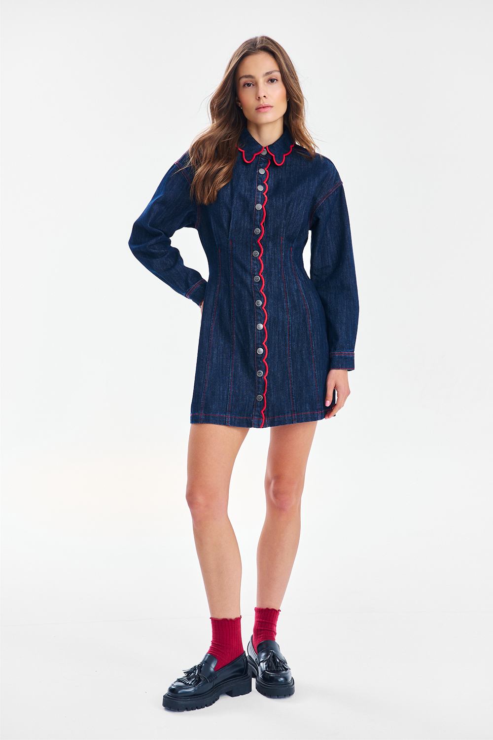 Sukienka jeansowa mini Swinging Stitch