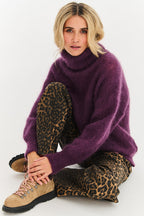 Sweter moherowy z golfem Nocturne
